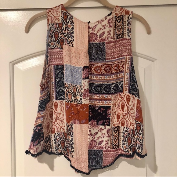 Flowy Multi-Pattern Top, Medium - Picture 2 of 7